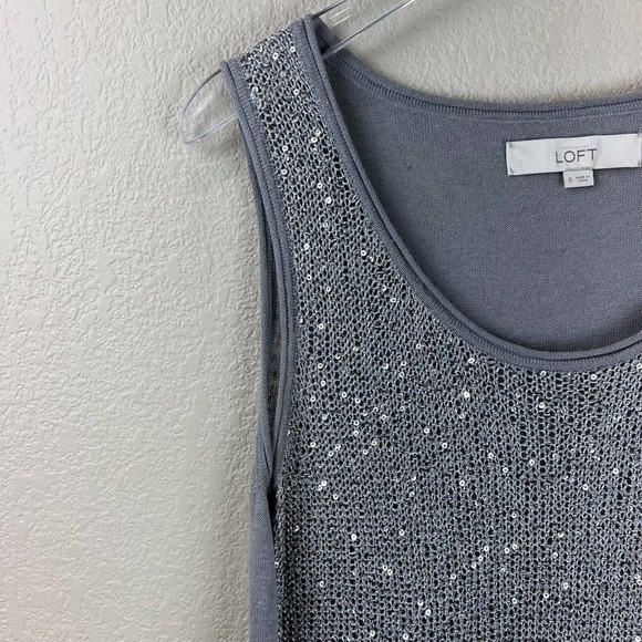 Loft‎ Womens Tank Top Sequin Small Sleeveless Silver Gray Pullover Scoop Neck - Picture 3 of 10